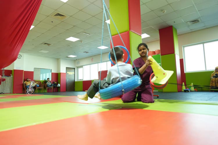 At Jewel Autism Centre in Dubai, we identify the root causes and create individualized, evidence based plans targeting sensory processing, coordination, attention, and self-regulation.