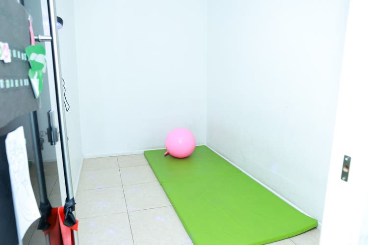 Take a look through our gallery and experience the welcoming, well-equipped facilities at Jewel Autism Center UAE, where every space supports learning and growth.